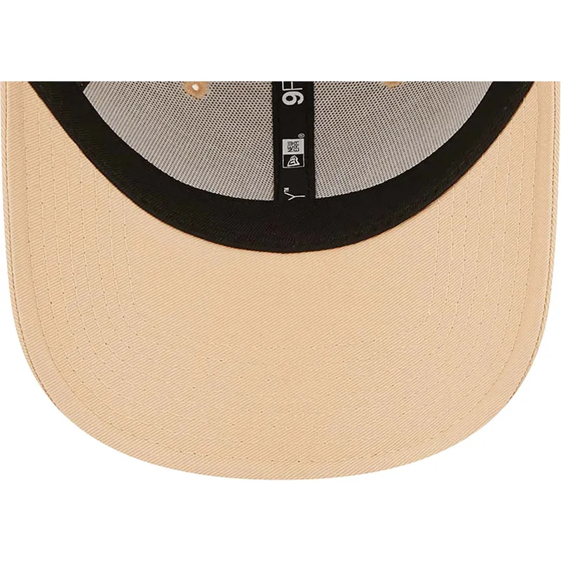 kasketter-buet-beige-justerbar-rem-9forty-league-essential-fra-new-york-yankees-mlb-af-new-era kasketter-buet-beige-justerbar-rem-9forty-league-essential-fra-new-york-yankees-mlb-af-new-era