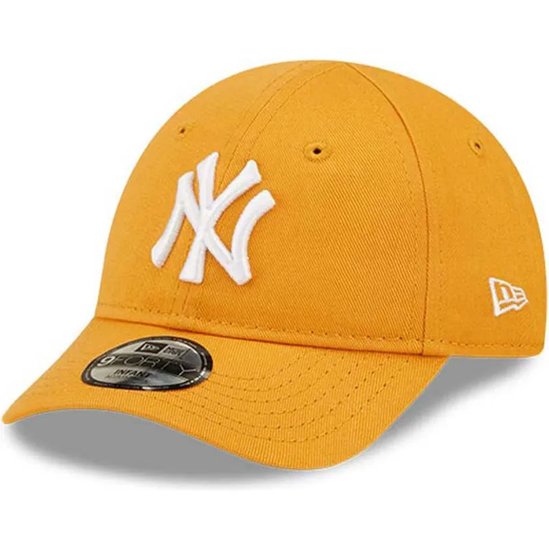 kasketter-buet-orange-justerbar-rem-til-barn-pequeno-9forty-league-essential-fra-new-york-yankees-mlb-af-new-era