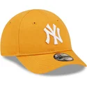 kasketter-buet-orange-justerbar-rem-til-barn-pequeno-9forty-league-essential-fra-new-york-yankees-mlb-af-new-era