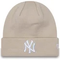 huer-beige-cuff-league-essential-fra-new-york-yankees-mlb-af-new-era