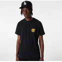 sort-kortaermet-t-shirt-good-burger-good-life-food-graphic-fra-new-era
