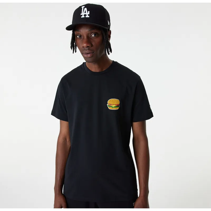 t-shirt-kort-aerme-sort-fra-camiseta-manga-corta-negra-good-burger-good-life-food-graphic-af-new-era