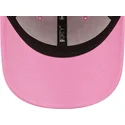 kasketter-buet-rosa-justerbar-rem-til-barn-9forty-league-essential-fra-new-york-yankees-mlb-af-new-era