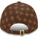 kasketter-buet-brun-justerbar-rem-9forty-monogram-fra-new-york-yankees-mlb-af-new-era