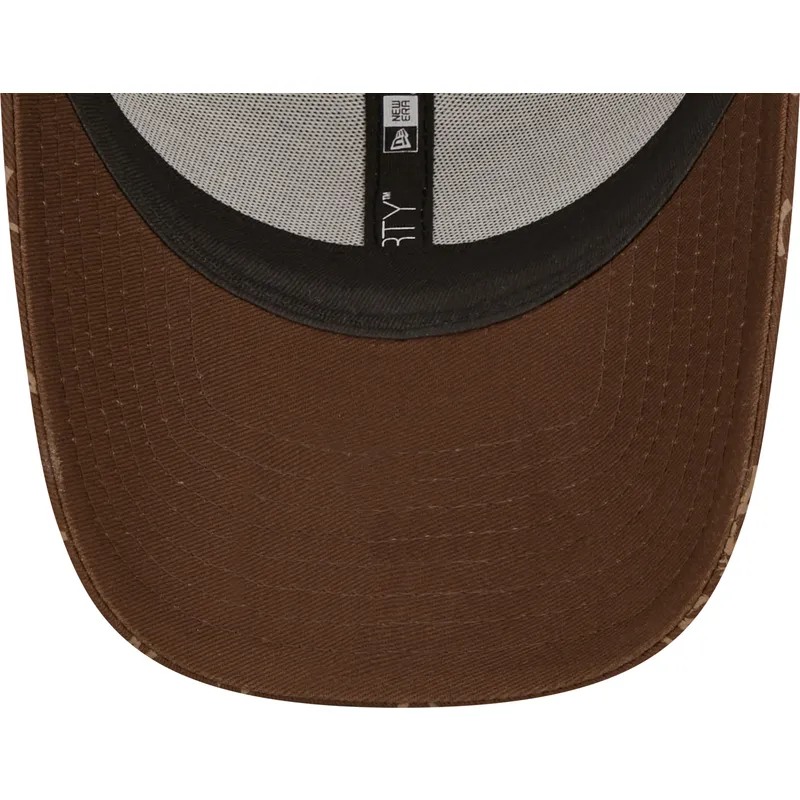 kasketter-buet-brun-justerbar-rem-9forty-monogram-fra-new-york-yankees-mlb-af-new-era