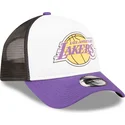 hvid-sort-og-lilla-trucker-kasket-a-frame-team-colour-fra-los-angeles-lakers-nba-fra-new-era