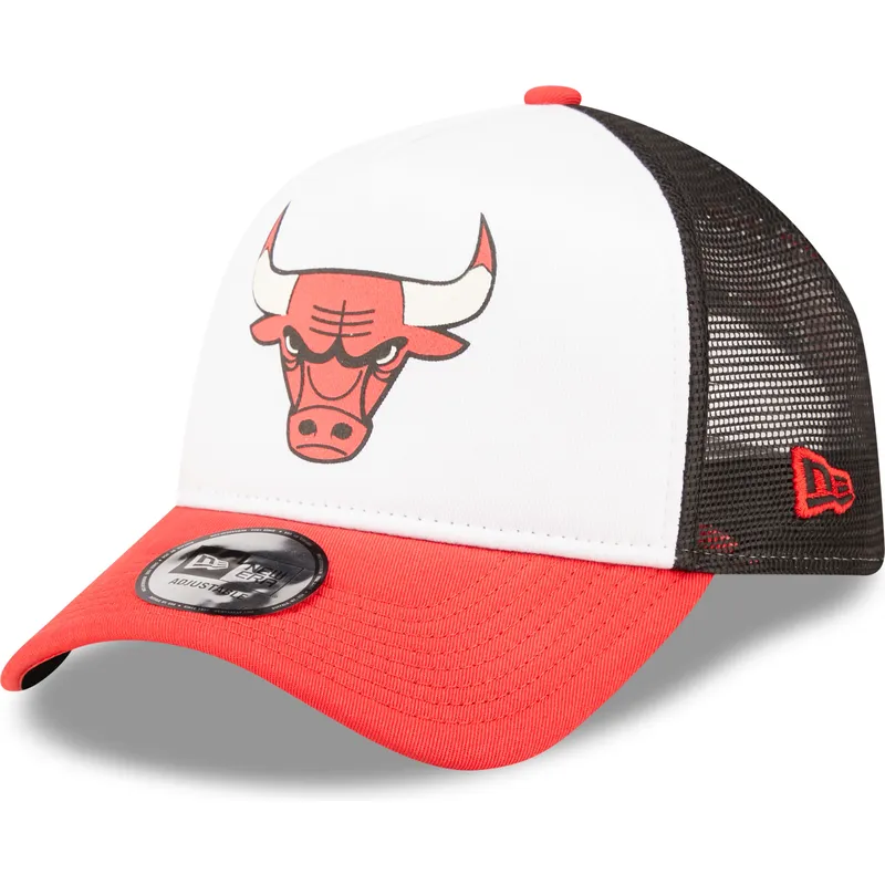 hvid-sort-og-rod-trucker-kasket-a-frame-team-colour-fra-chicago-bulls-nba-fra-new-era