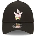 kasketter-buet-sort-justerbar-rem-9forty-fra-patricio-estrella-bob-esponja-af-new-era