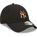 sort-justerbar-curved-kasket-med-orange-logo-9forty-gradient-infill-fra-new-york-yankees-mlb-fra-new-era