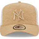 new-era-new-york-yankees-mlb-a-frame-jersey-essential-brun-justerbar-trucker-cap-med-brunt-logo