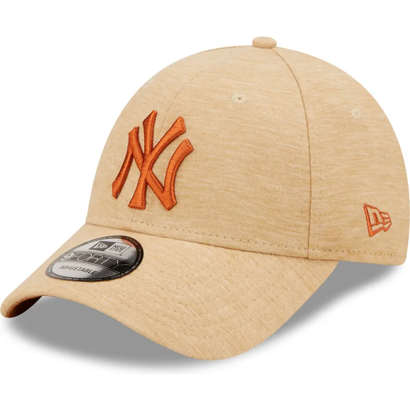 brun-justerbar-buet-kasket-med-brunt-logo-9forty-jersey-essential-fra-new-york-yankees-mlb-fra-new-era