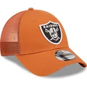 las-vegas-raiders-nfl-new-era-justerbar-orange-a-frame-home-field-trucker-kasket