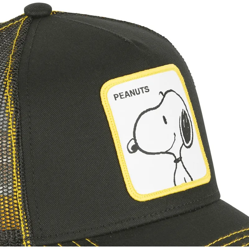 kasketter-buet-sort-snapback-snoopy-jordnodder-af-capslab