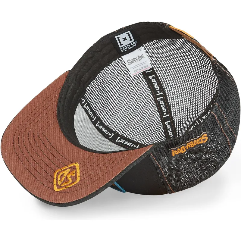 flad-trucker-kasket-sort-scooby-doo-sbd7-scooby-doo-fra-capslab