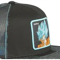 flad-trucker-kasket-sort-og-bla-son-goku-super-saiyan-blue-sa1-dragon-ball-fra-capslab