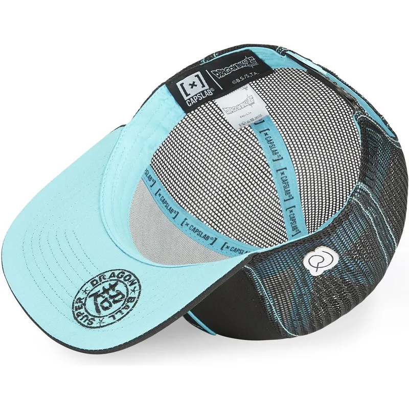 flad-trucker-kasket-sort-og-bla-son-goku-super-saiyan-blue-sa1-dragon-ball-fra-capslab