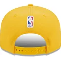 los-angeles-lakers-nba-new-era-9fifty-draft-edition-2023-gul-snapback-fladskygget-kasket