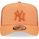 new-era-brown-logo-a-frame-tech-ripstop-new-york-yankees-mlb-brown-trucker-hat
