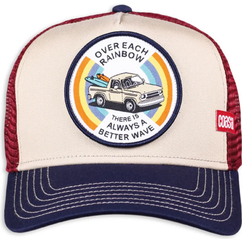 beige-rod-og-marinebla-trucker-kasket-over-each-rainbow-there-is-always-a-better-wave-hft-fra-coastal