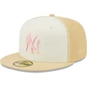 kasketter-flad-beige-tilpasset-rosa-59fifty-seam-stitch-fra-new-york-yankees-mlb-af-new-era