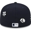 flad-kasket-marinebla-tilpasset-59fifty-sunlight-pop-fra-new-york-yankees-mlb-fra-new-era