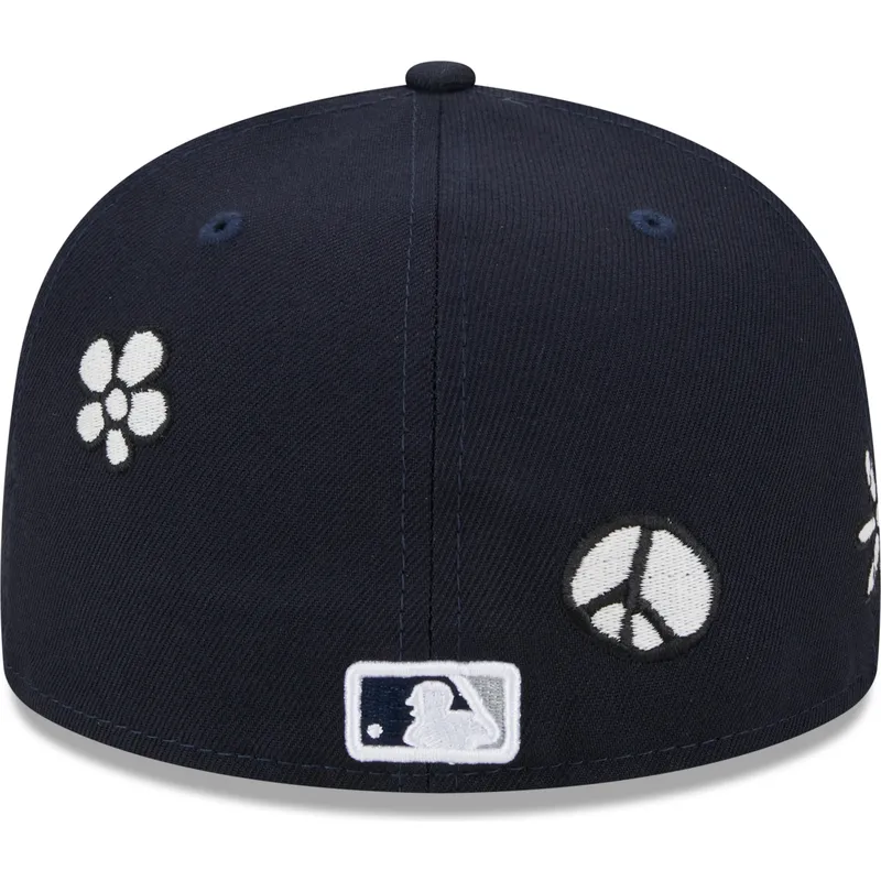 flad-kasket-marinebla-tilpasset-59fifty-sunlight-pop-fra-new-york-yankees-mlb-fra-new-era