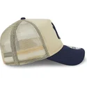 beige-og-marinebla-9forty-a-frame-all-day-trucker-kasket-fra-new-york-yankees-mlb-af-new-era