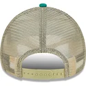 beige-og-gron-9forty-a-frame-all-day-trucker-boston-celtics-nba-trucker-kasket-fra-new-era