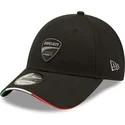 kasketter-buet-sort-justerbar-rem-9forty-repreve-flag-sandwich-fra-ducati-motor-motogp-af-new-era
