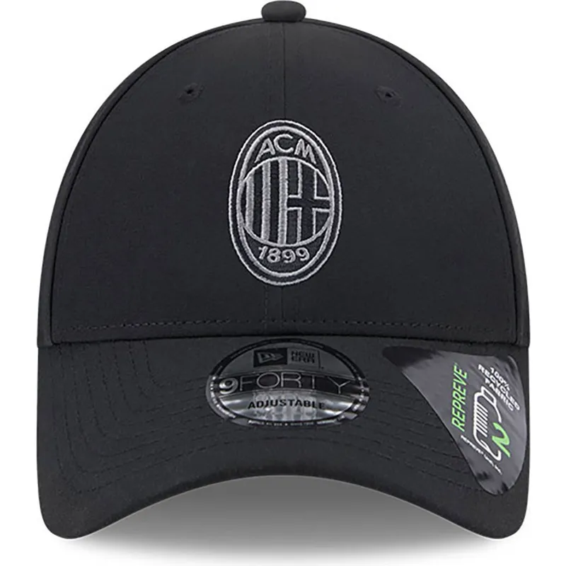 kasketter-buet-sort-justerbar-rem-9forty-repreve-fra-ac-milan-serie-a-af-new-era
