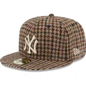 kasketter-flad-brun-tilpasset-59fifty-harris-tweed-fra-new-york-yankees-mlb-af-new-era