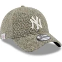 gra-justerbar-9twenty-tweed-pack-kurvet-kasket-fra-new-york-yankees-mlb-fra-new-era