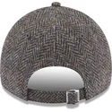 morkegra-justerbar-9twenty-tweed-pack-kasket-med-buet-skygge-fra-new-york-yankees-mlb-fra-new-era