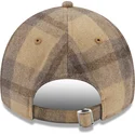 justerbar-brun-buet-kasket-9twenty-check-fra-new-era