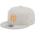 kasketter-flad-beige-snapback-9fifty-side-patch-fra-new-york-yankees-mlb-af-new-era