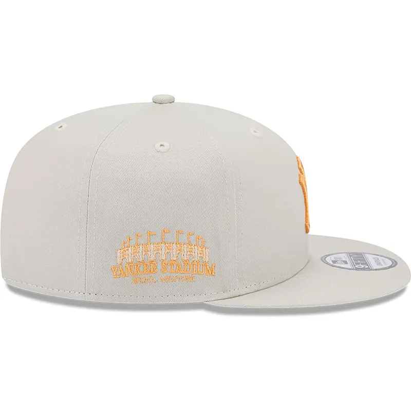 kasketter-flad-beige-snapback-9fifty-side-patch-fra-new-york-yankees-mlb-af-new-era