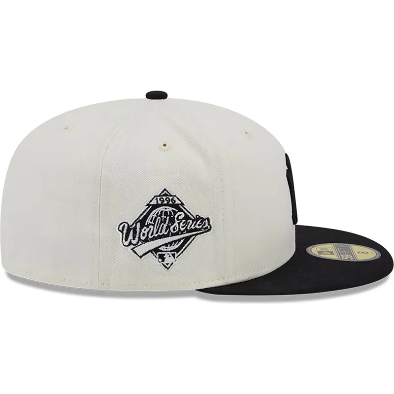 kasketter-flad-hvid-tilpasset-59fifty-championships-fra-new-york-yankees-mlb-af-new-era