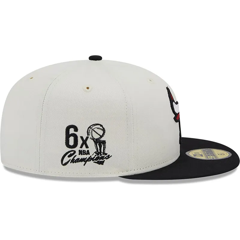 kasketter-flad-hvid-tilpasset-59fifty-championships-fra-chicago-bulls-nba-af-new-era
