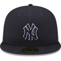 kasketter-flad-marinebla-tilpasset-59fifty-team-outline-fra-new-york-yankees-mlb-af-new-era