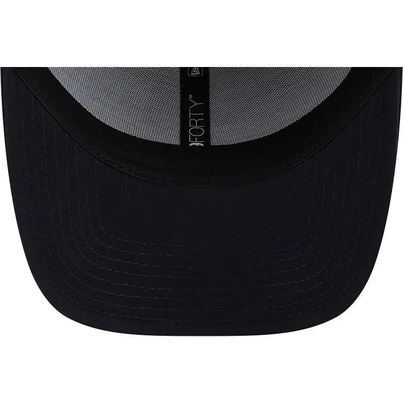 kasketter-buet-marinebla-justerbar-rem-9forty-repreve-fra-new-york-yankees-mlb-af-new-era