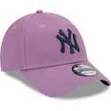new-era-9forty-league-essential-justerbar-violet-buet-kasket-med-marineblat-logo-new-york-yankees-mlb