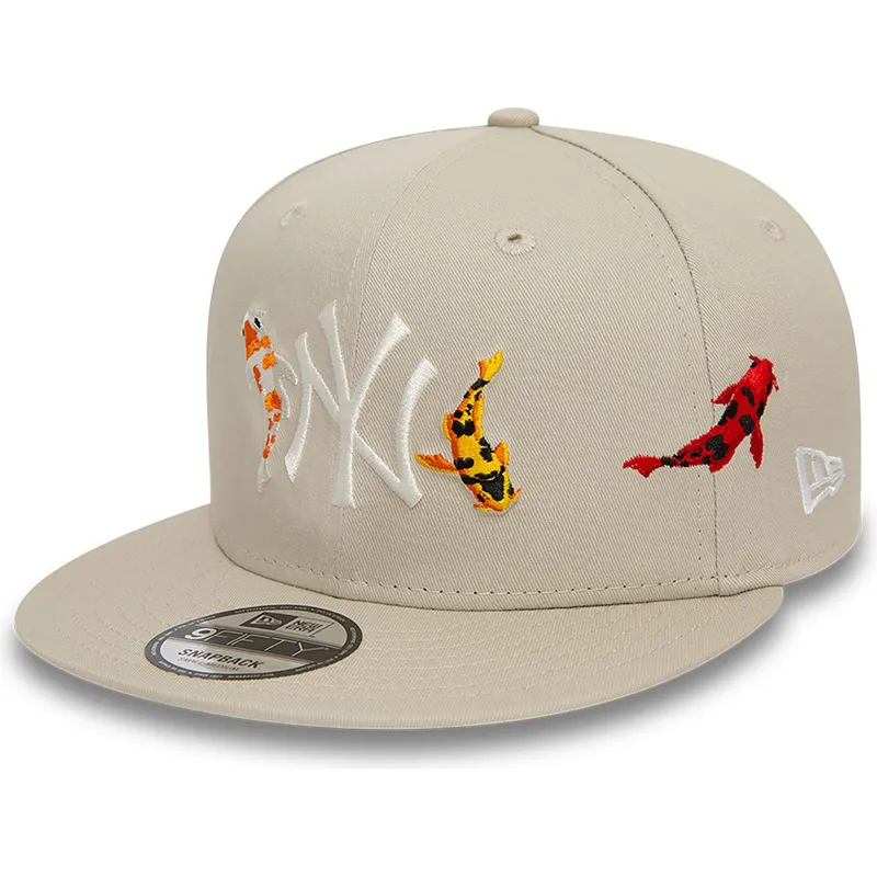 kasketter-flad-beige-snapback-9fifty-koi-fish-fra-new-york-yankees-mlb-af-new-era