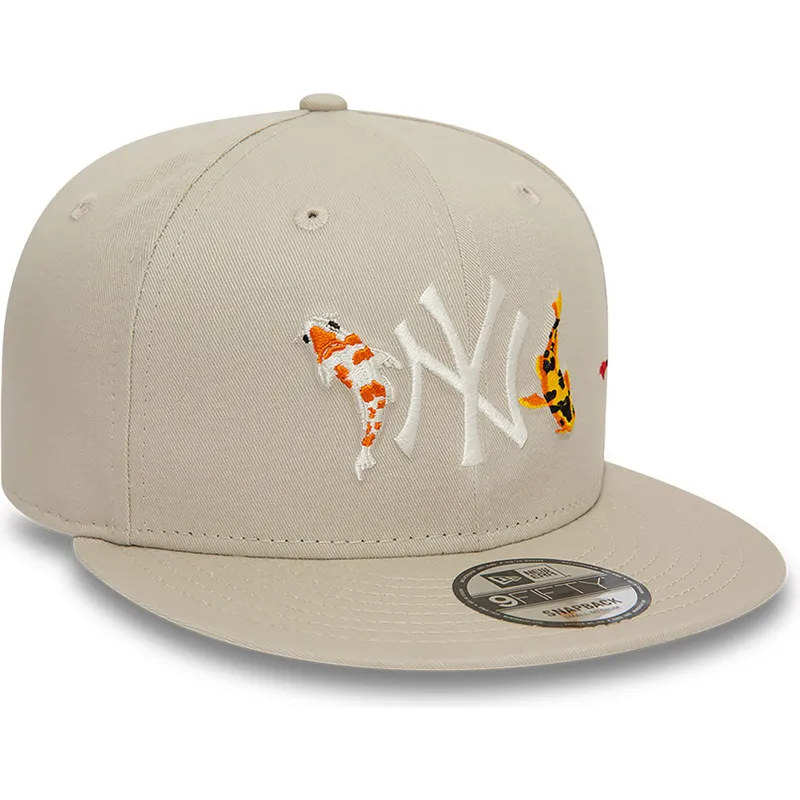 kasketter-flad-beige-snapback-9fifty-koi-fish-fra-new-york-yankees-mlb-af-new-era