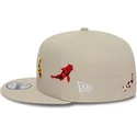kasketter-flad-beige-snapback-9fifty-koi-fish-fra-new-york-yankees-mlb-af-new-era