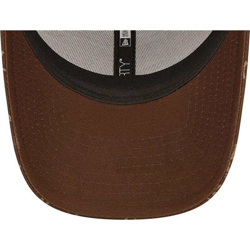 kasketter-buet-brun-justerbar-rem-9forty-monogram-fra-new-york-yankees-mlb-af-new-era kasketter-buet-brun-justerbar-rem-9forty-monogram-fra-new-york-yankees-mlb-af-new-era