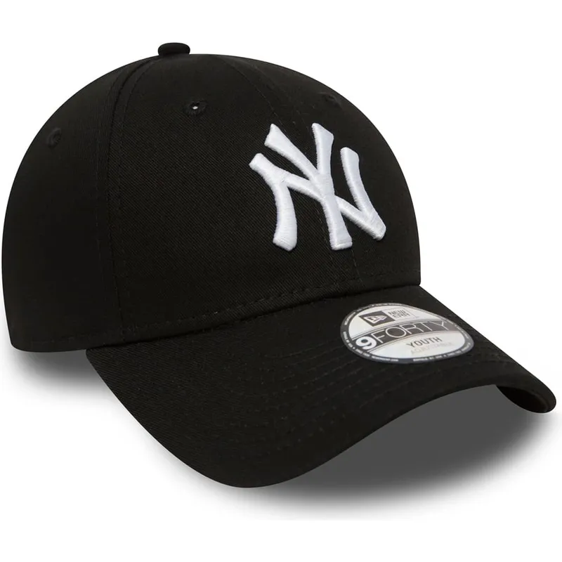 sort-justerbar-buet-kasket-til-born-9forty-essential-fra-new-york-yankees-mlb-fra-new-era