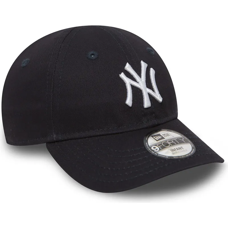 justerbar-bla-buet-kasket-til-dreng-9forty-essential-fra-new-york-yankees-mlb-fra-new-era