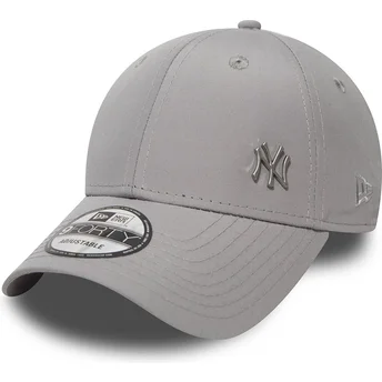 Grå justerbar kurvet kasket 9FORTY Flawless Logo fra New York Yankees MLB fra New Era