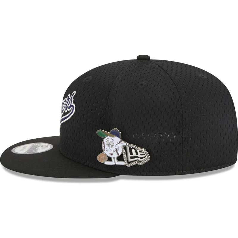 flad-sort-snapback-9fifty-post-up-pin-kasket-fra-los-angeles-dodgers-mlb-af-new-era