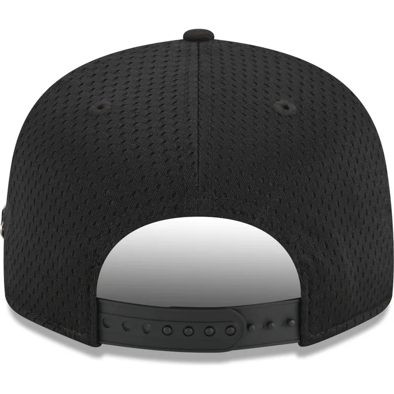 flad-sort-snapback-9fifty-post-up-pin-kasket-fra-chicago-bulls-nba-af-new-era